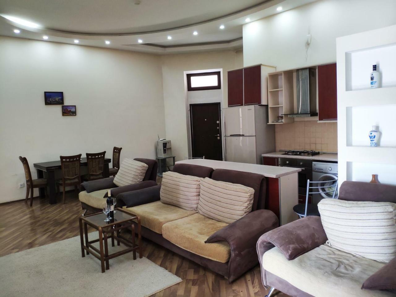 Sahil Apartment Bakoe Buitenkant foto